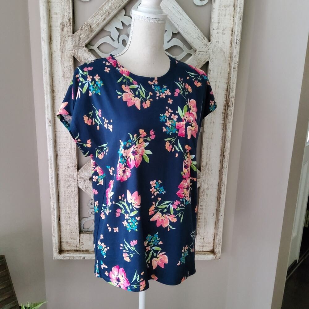 Andrew Marc Floral Printed Crew Neck Cotton T-Shirt Short Sleeve Chest Pocket